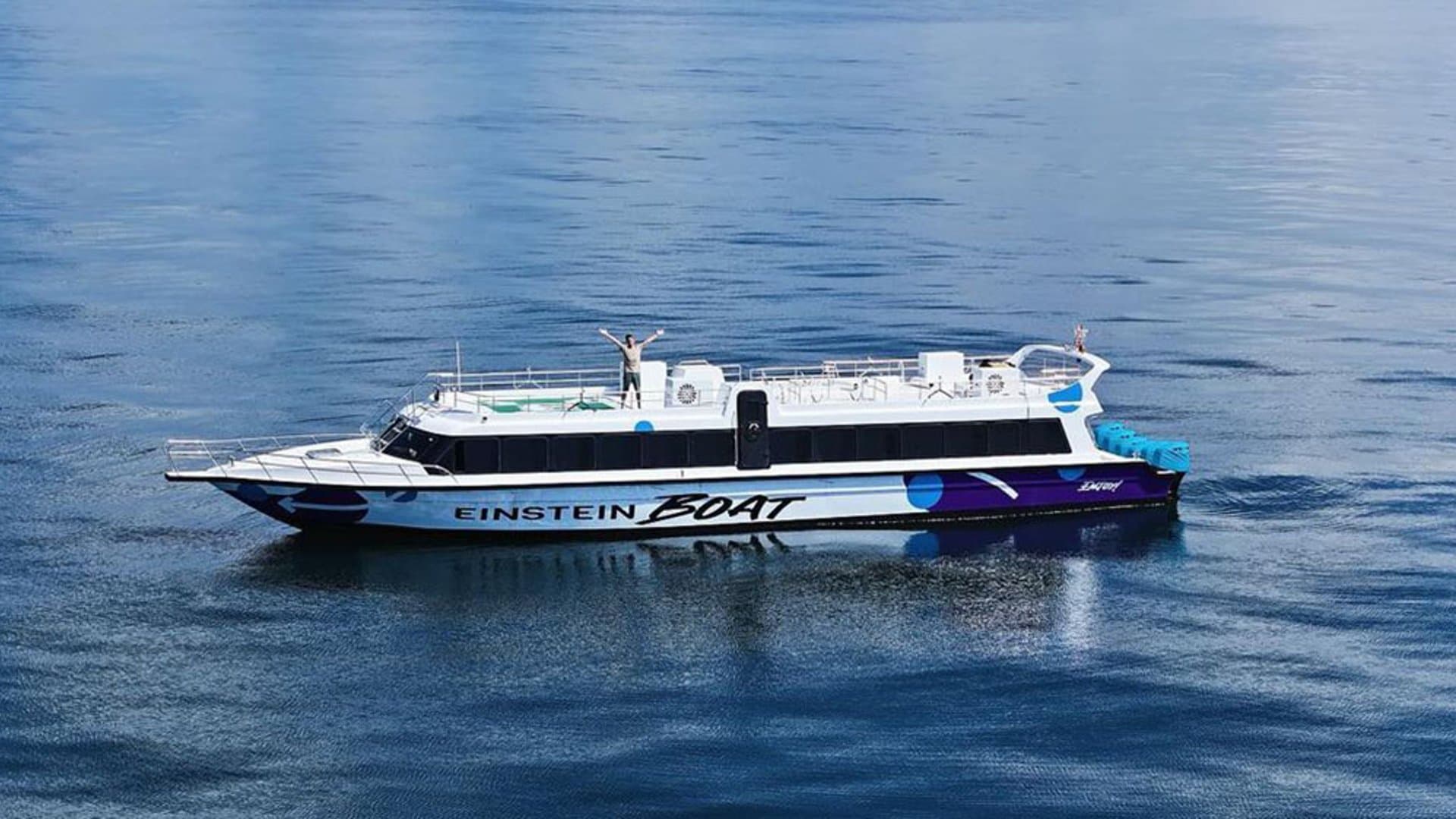Einstein Fast Ferry